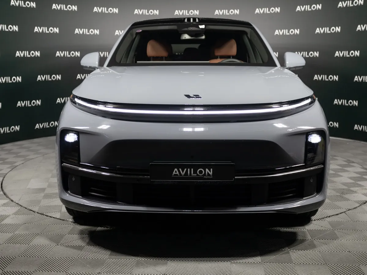 Li Auto L7 1.5 AT 4WD (449 л.с.) Ultra Голубой в АВИЛОН. Слайд №5