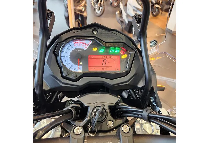 Benelli TRK 502 X 500 см³ (48 л.с.) 500 Комбинированный в АВИЛОН. Слайд №11