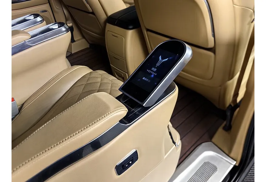 Voyah Dream EVR 1.5 AT AWD (395 л.с.) Executive Черный в АВИЛОН. Слайд №23