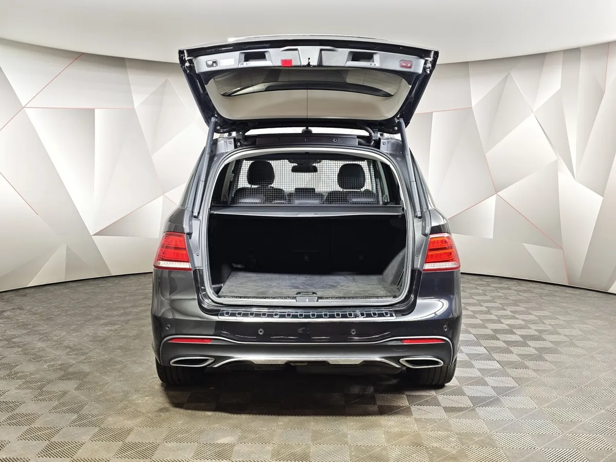 Mercedes-Benz GLE 350 d 4MATIC 9G-TRONIC (249 л.с.) Особая серия Черный в АВИЛОН. Слайд №12