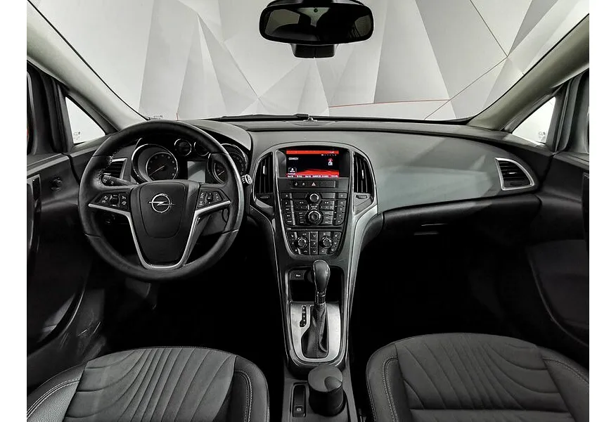 Opel Astra 1.6 Turbo AT (180 л.с.) Красный в АВИЛОН. Слайд №14