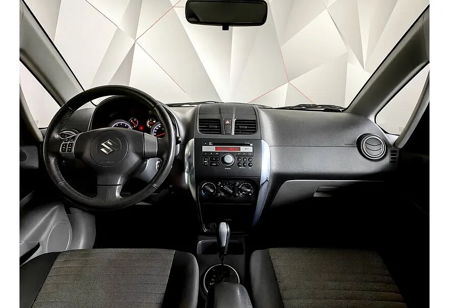 Suzuki SX4 1.6 AT (112 л.с.) GL+ Серебристый в АВИЛОН. Слайд №13