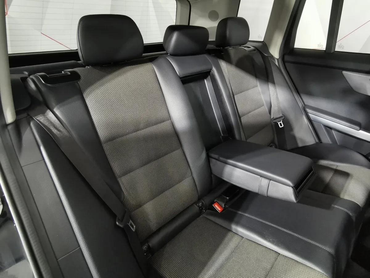 Mercedes-Benz GLK GLK 220 CDI 7G-Tronic Plus 4Matic (170 л.с.) Черный в АВИЛОН. Слайд №16