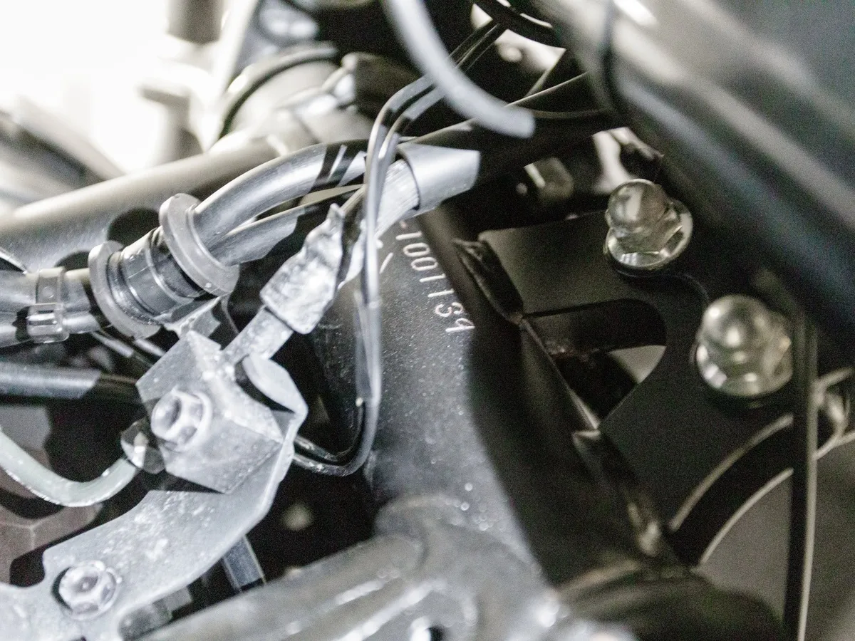 Suzuki V-Strom DL 1050 RQ V-Strom DL 1050 RQ 1050 см³ 1037 Белый в АВИЛОН. Слайд №9