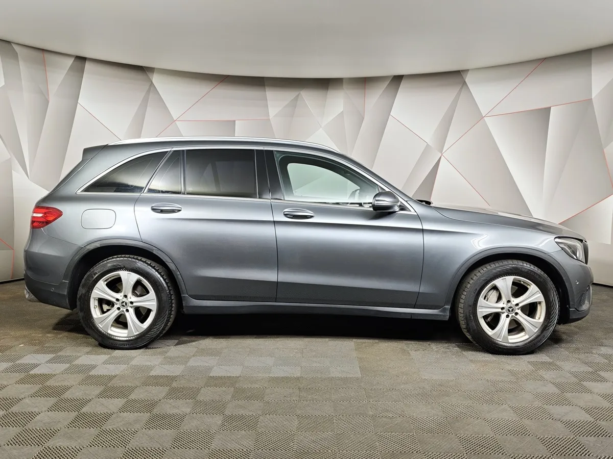 Mercedes-Benz GLC 220 d 9G-TRONIC 4MATIC (170 л.с.) Premium Серый в АВИЛОН. Слайд №6