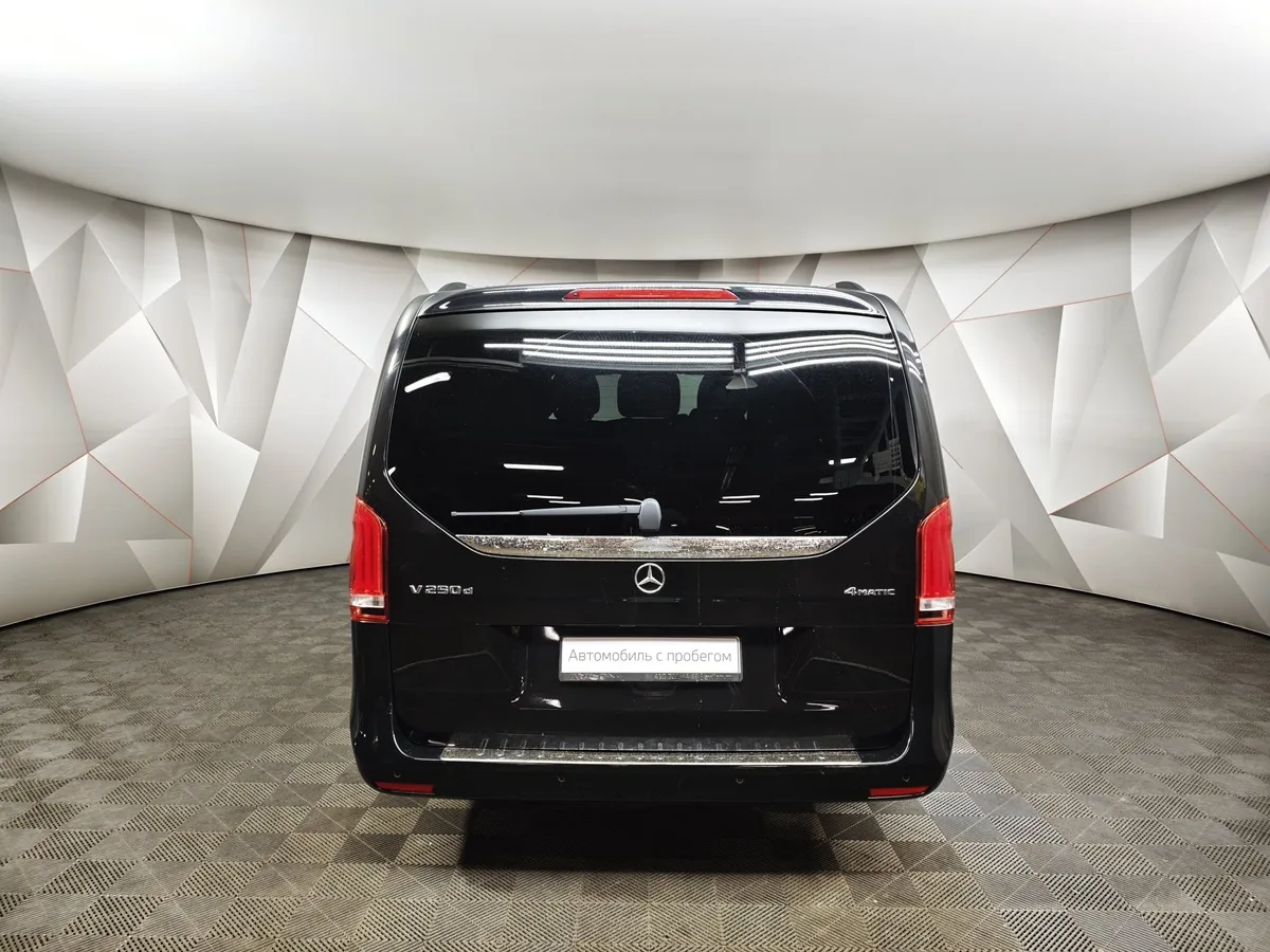 Mercedes-Benz V-Класс V 250 d 9G-Tronic L2 4MATIC (190 л.с.) Черный в АВИЛОН. Слайд №8