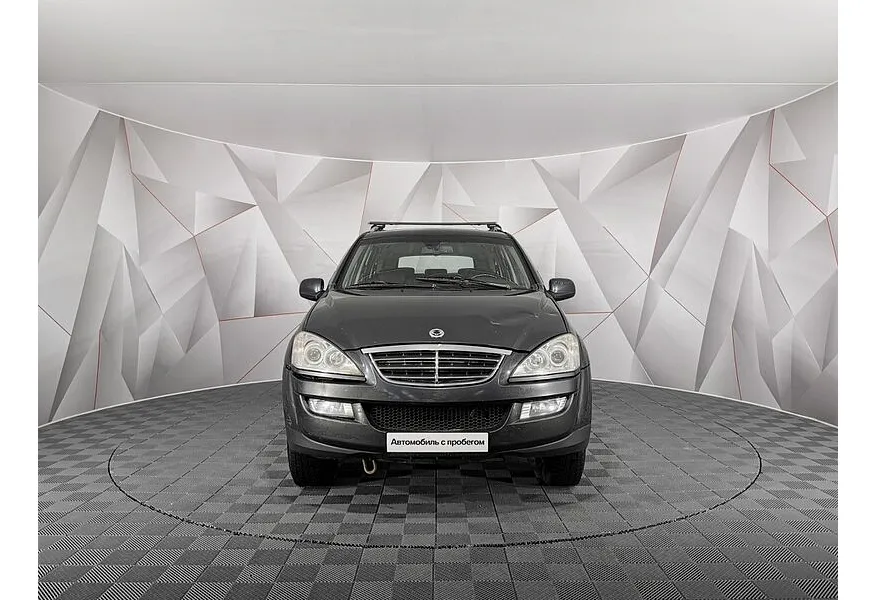 SsangYong Kyron 2.0 Xdi MT 4WD (141 л.с.) Серый в АВИЛОН. Слайд №7