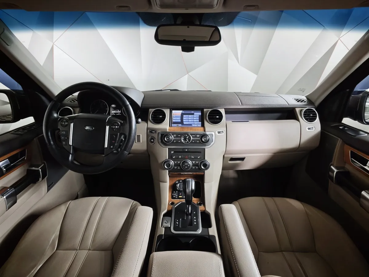 Land Rover Discovery 3.0 TD AT (245 л.с.) SE Коричневый в АВИЛОН. Слайд №13
