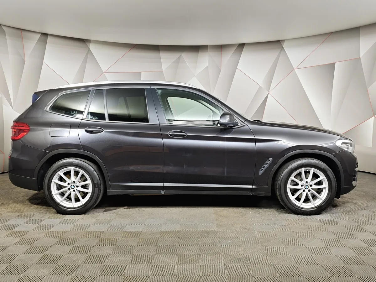 BMW X3 xDrive20i AT (184 л.с.) Base Локальная сборка Серый в АВИЛОН. Слайд №6