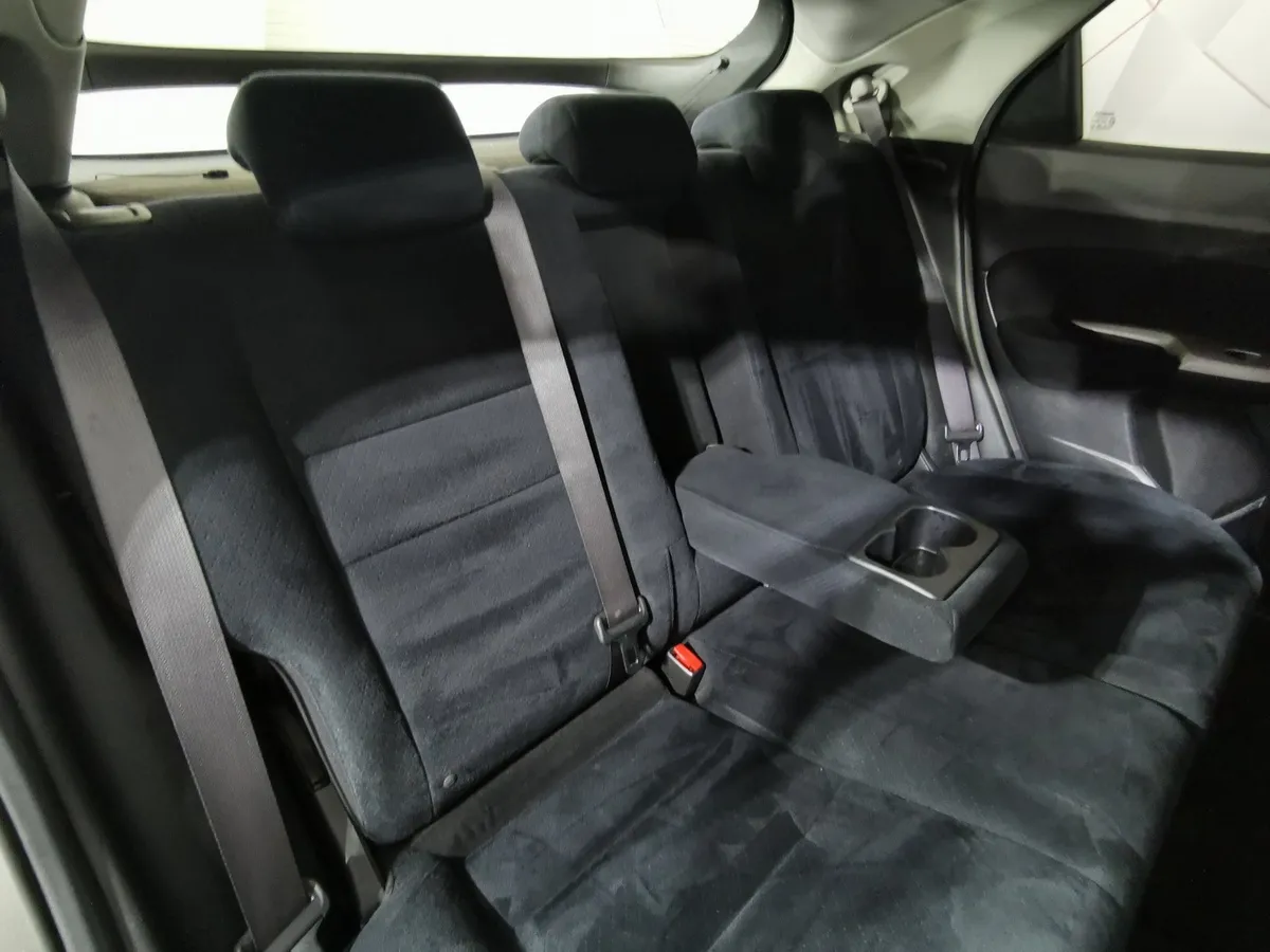 Honda Civic 1.8 I-SHIFT (140 л.с.) Серый в АВИЛОН. Слайд №14