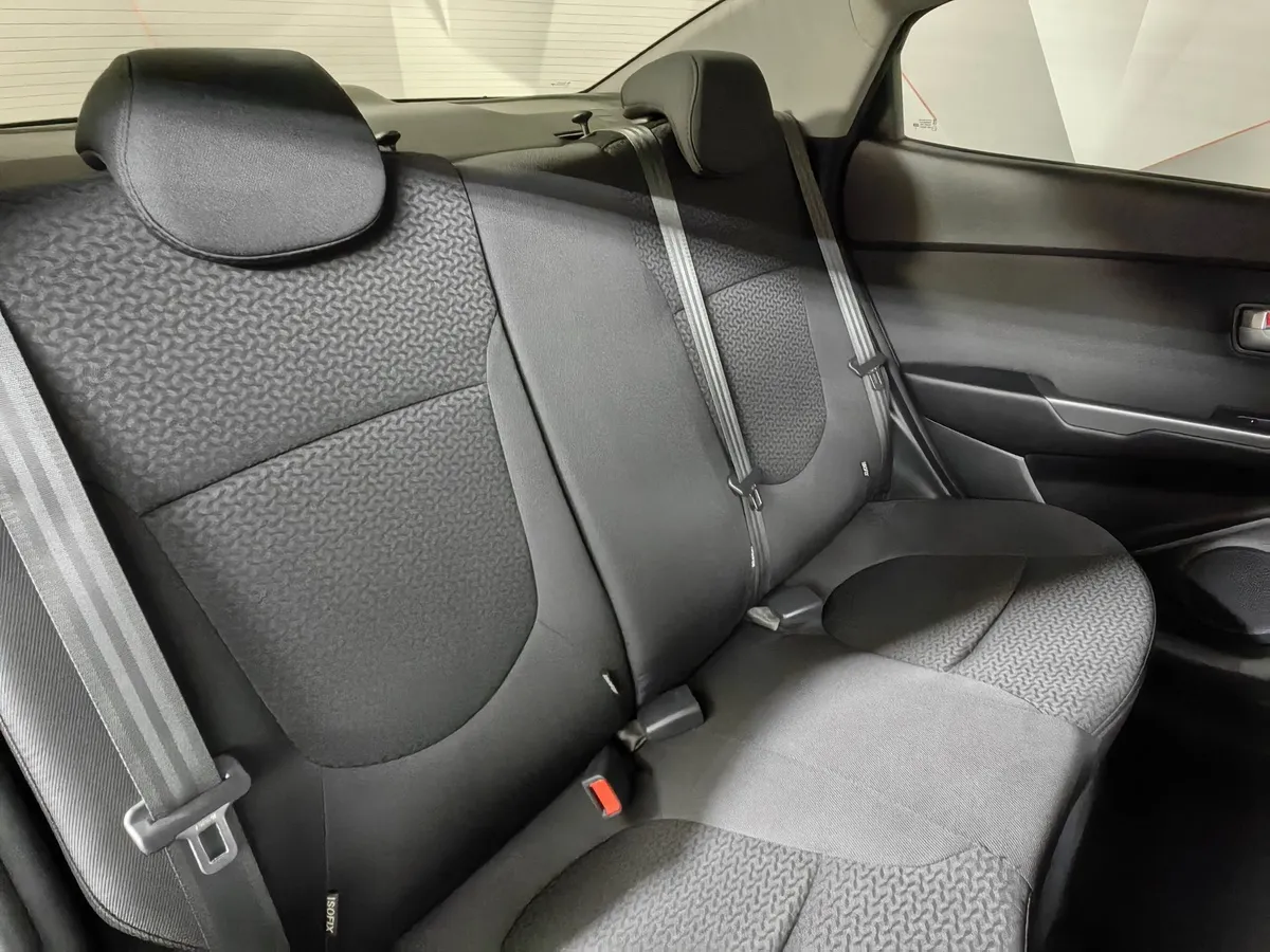 Kia Rio 1.6 AT (123 л.с.) Comfort Серый в АВИЛОН. Слайд №17