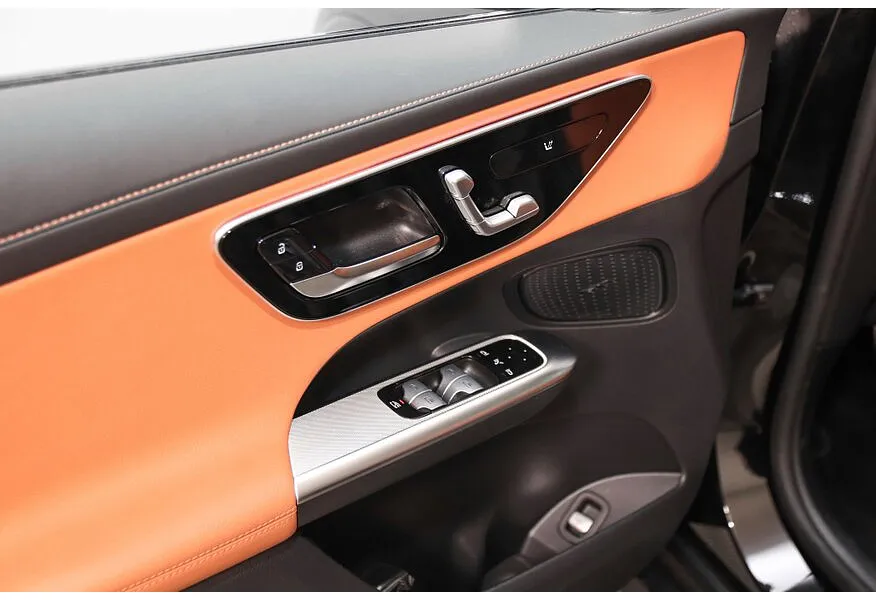 Mercedes-Benz GLC Купе 260 9G-TRONIC 4MATIC (204 л.с.) Черный в АВИЛОН. Слайд №14