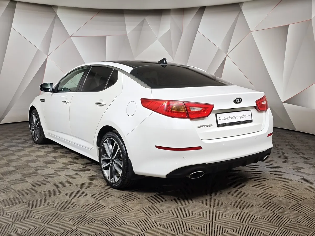 Kia Optima 2.4 AT (180 л.с.) Comfort Белый в АВИЛОН. Слайд №4