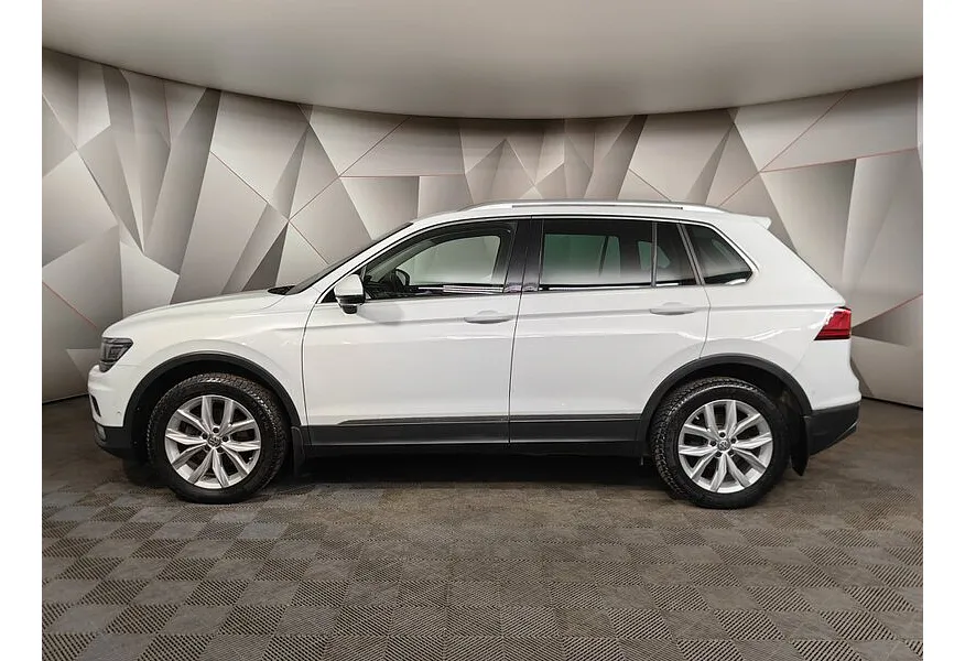 Volkswagen Tiguan 1.4 TSI 4Motion DSG (150 л.с.) Highline Белый в АВИЛОН. Слайд №5