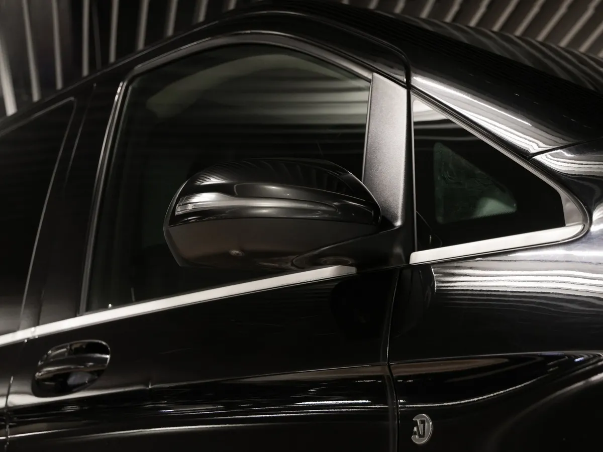 Mercedes-Benz V-Класс V 250 BlueTEC 7G-Tronic Plus 4x4 (190 л.с.) AVANTGARDE Черный в АВИЛОН. Слайд №19