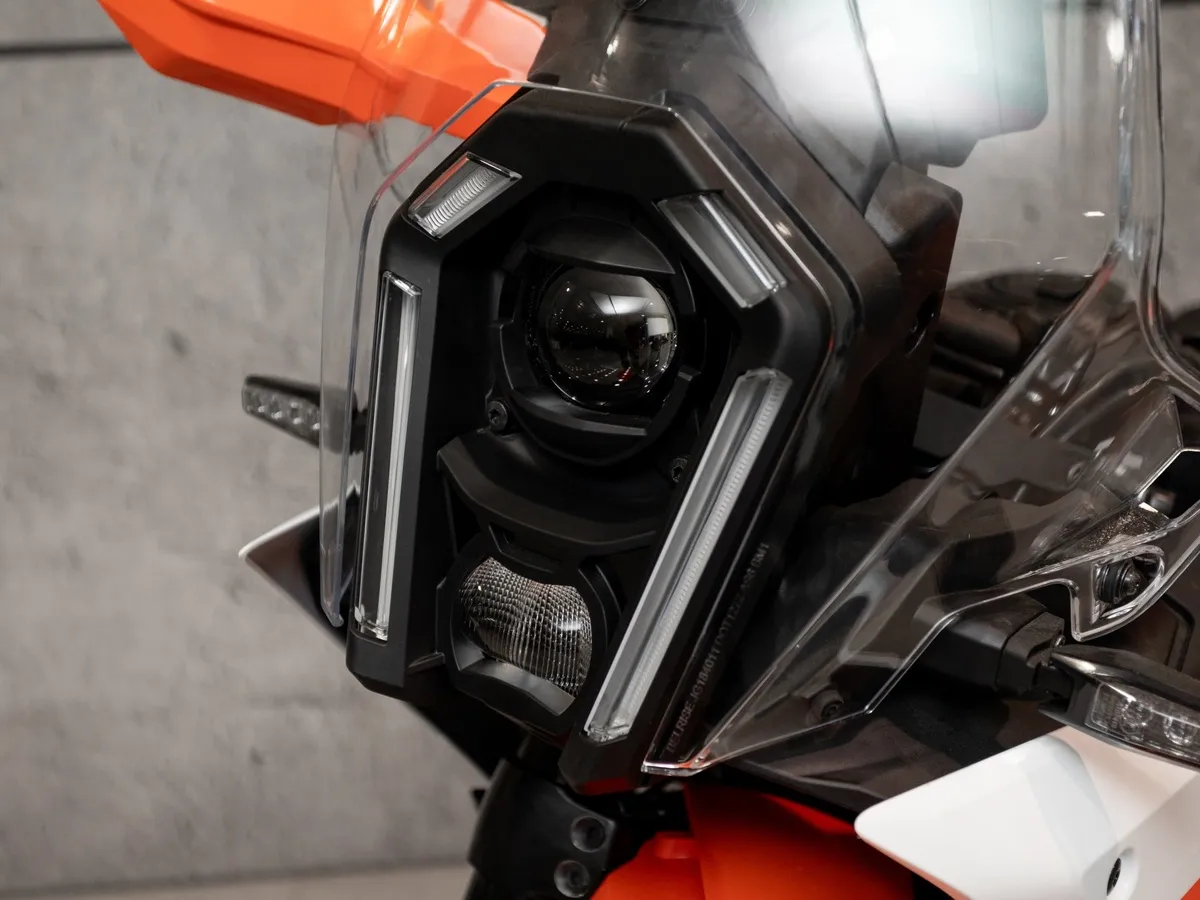 KTM 390 Adventure 399 см³ (45 л.с.) (45) 398 Белый в АВИЛОН. Слайд №9