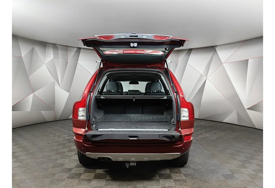 Volvo XC90 2.5 T5 Geartronic AWD (5 мест) (210 л.с.) Красный в АВИЛОН. Слайд №12