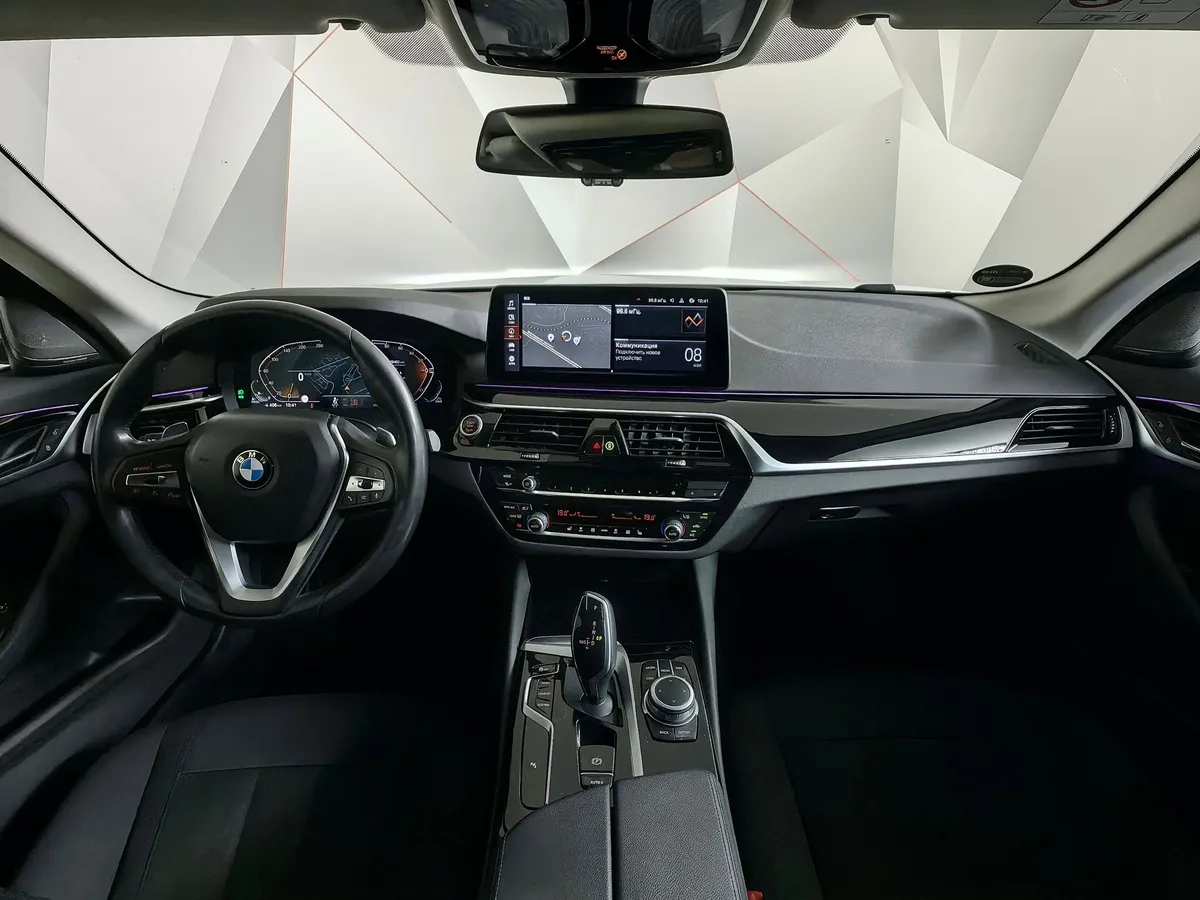 BMW 5 серия 520d Steptronic (190 л.с.) Белый в АВИЛОН. Слайд №11