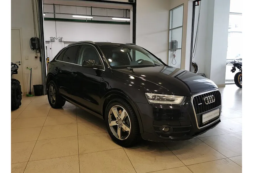 Audi Q3 2.0 TFSI quattro S tronic (170 л.с.) Черный в АВИЛОН. Слайд №3