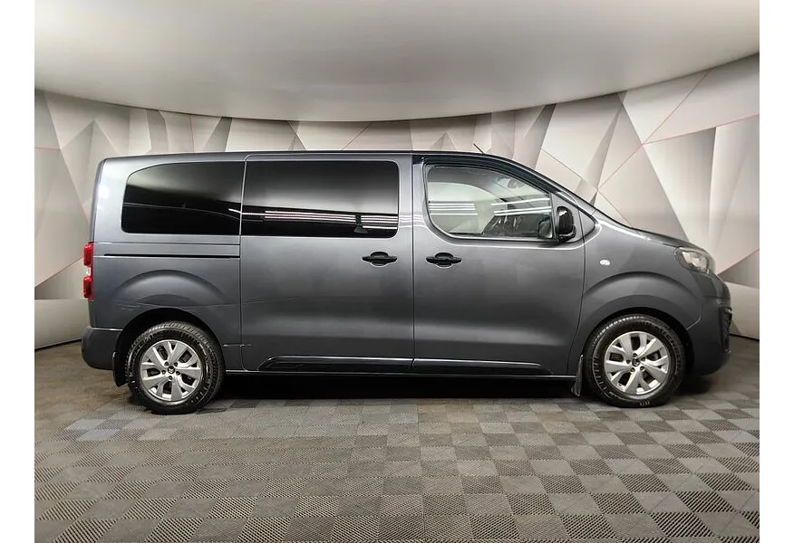 Peugeot Traveller 2.0 HDi AT SWB (150 л.с.) Active Серый в АВИЛОН. Слайд №6