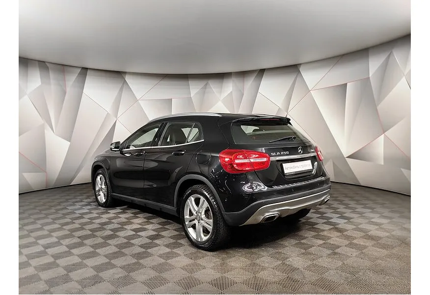 Mercedes-Benz GLA 250 7G-DCT 4MATIC (211 л.с.) Особая серия Черный в АВИЛОН. Слайд №4