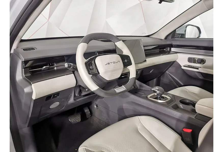 JETOUR Dashing 1.5T 6DCT 2WD (147 л.с.) Elite Серый в АВИЛОН. Слайд №18
