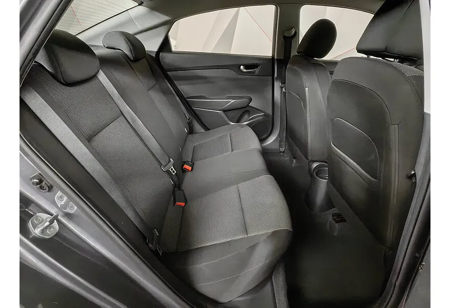 Hyundai Solaris 1.6 AT (123 л.с.) Comfort Серый в АВИЛОН. Слайд №11