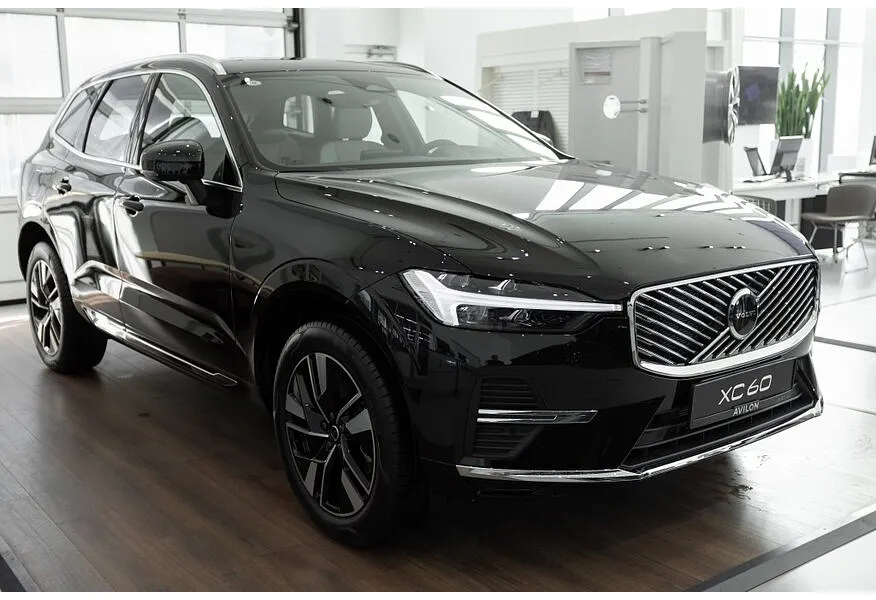 Volvo XC60 2.0 AT AWD (264 л.с.) Luxury Edition Черный в АВИЛОН. Слайд №2