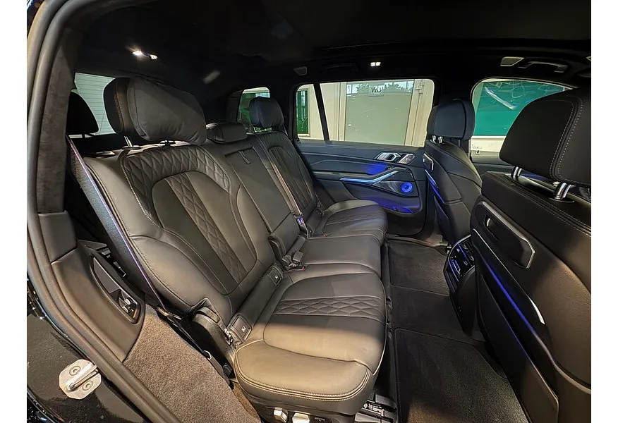АВИЛОН - BMW X7 xDrive40d Steptronic (340 л.с.) Черный - slide 8