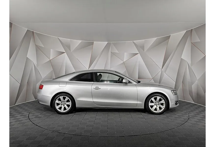 Audi A5 1.8 TFSI multitronic (170 л.с.) Серебристый в АВИЛОН. Слайд №3