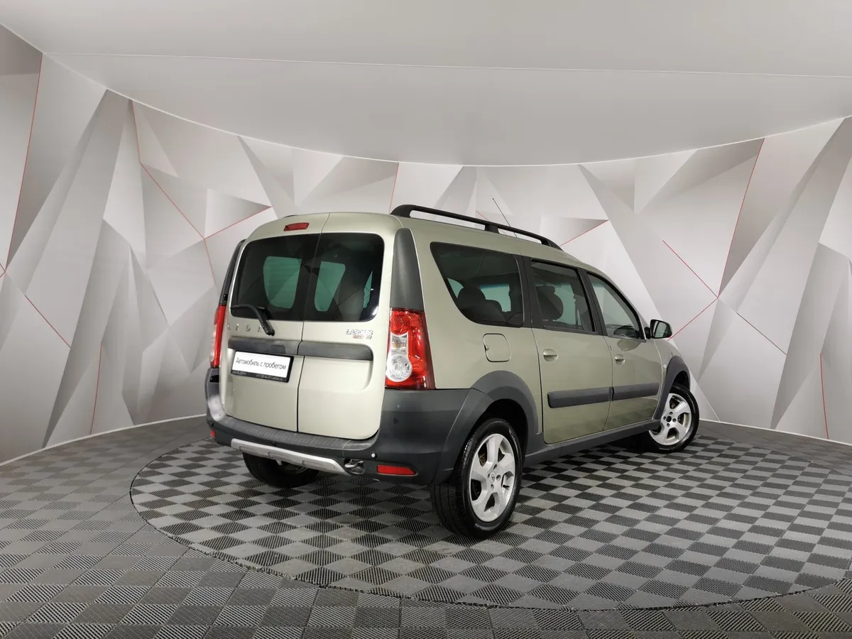 ВАЗ (Lada) Largus 1.6 MT 16 кл (5 мест) (106 л.с.) KS045-52-X00 Luxe Серый в АВИЛОН. Слайд №2