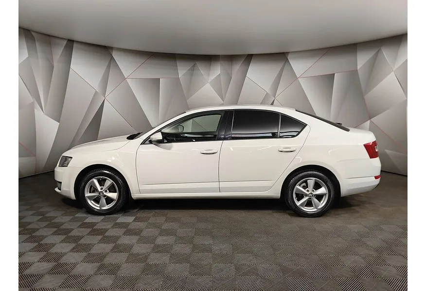 АВИЛОН - Skoda Octavia 1.4 TSI MT (150 л.с.) Hockey Edition Белый - slide 2