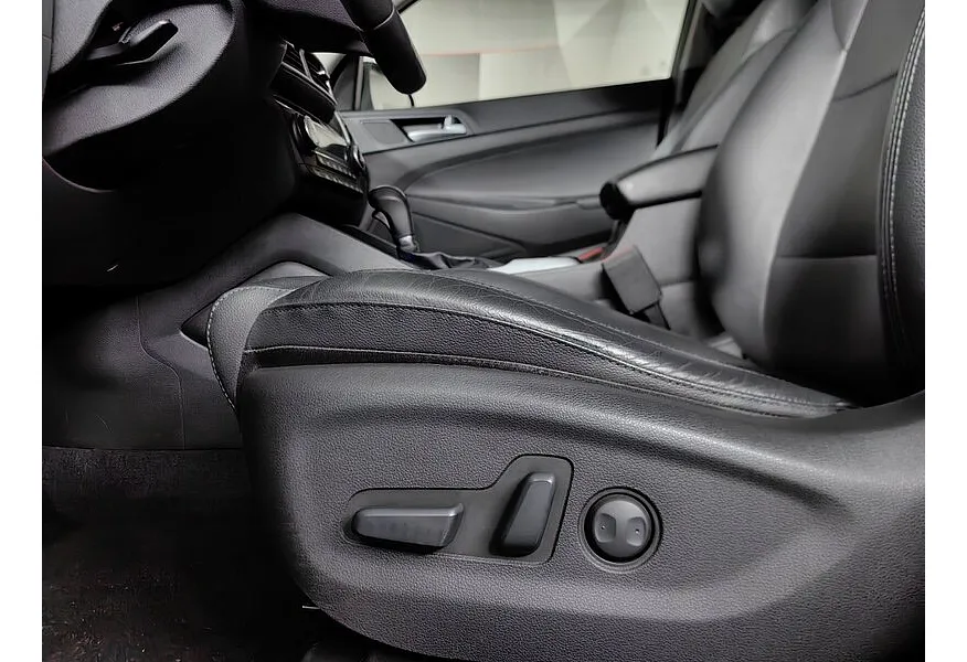 Hyundai Tucson 2.4 GDi 6AT 4WD (184 л.с.) High-Tech plus Синий в АВИЛОН. Слайд №22