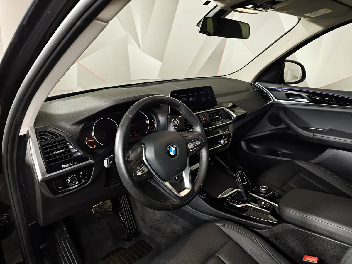 BMW X3 xDrive20i AT (184 л.с.) Base Локальная сборка Серый в АВИЛОН. Слайд №12