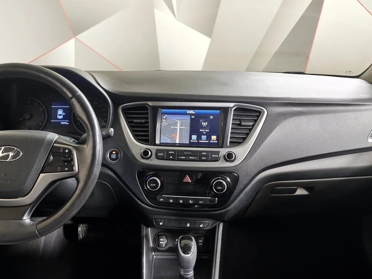 Hyundai Solaris 1.6 AT (123 л.с.) Elegance Серый в АВИЛОН. Слайд №15