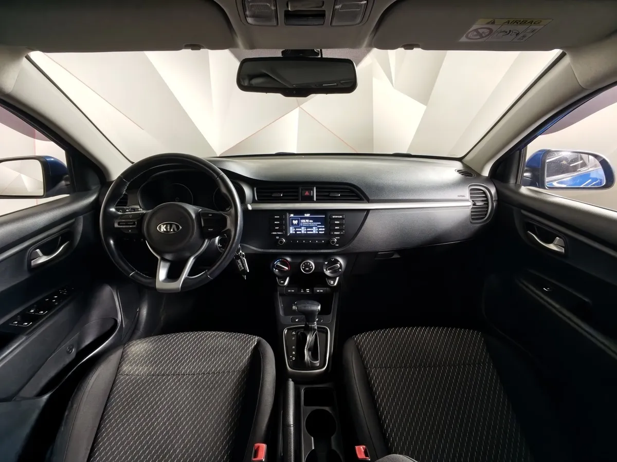 Kia Rio X-Line 1.4 AT (100 л.с.) Синий в АВИЛОН. Слайд №14