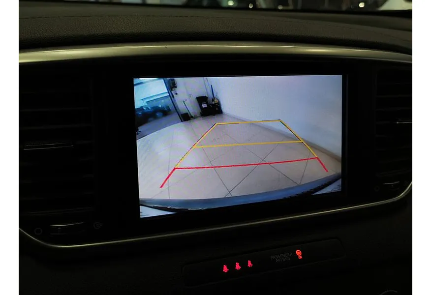 Kia Sportage 2.0 MPI AT 4WD (150 л.с.) Luxe Серый в АВИЛОН. Слайд №20