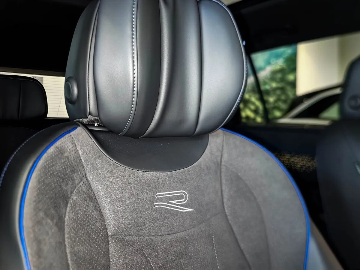 Volkswagen Teramont PRO 2.0 TSI 7DSG 4Motion (272 л.с.) R-Line Черный в АВИЛОН. Слайд №17