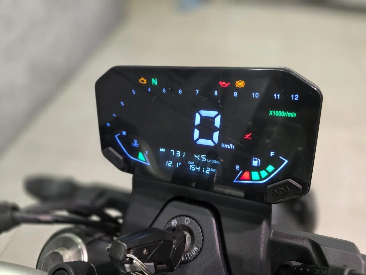 VOGE 350AC 322 см³ (41 л.с.) Серый в АВИЛОН. Слайд №12