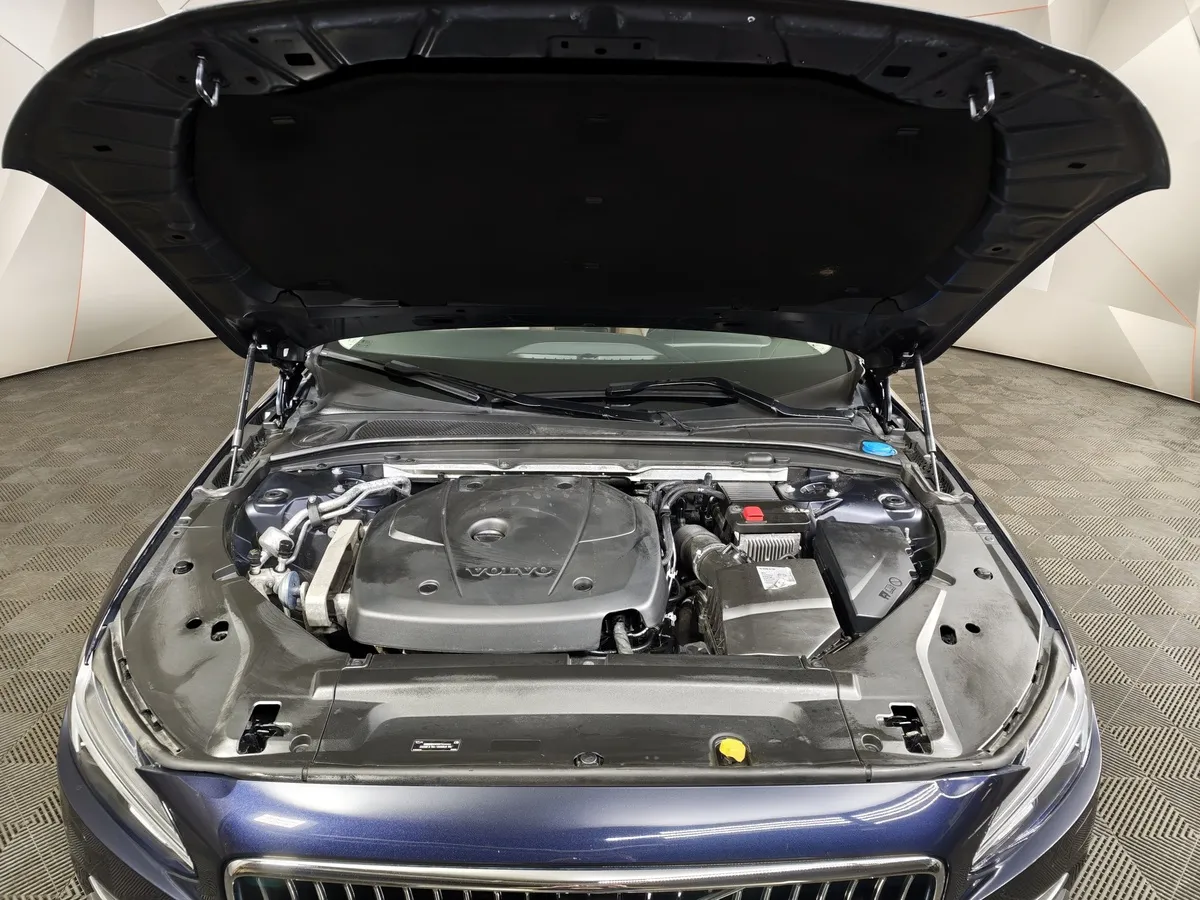 Volvo S90 2.0 T4 Drive-E AT (190 л.с.) Inscription Синий в АВИЛОН. Слайд №11