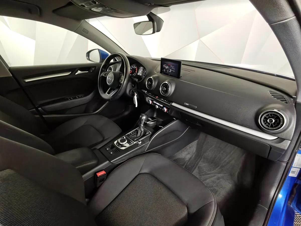 Audi A3 1.4 TFSI S-tronic (150 л.с.) Синий в АВИЛОН. Слайд №13