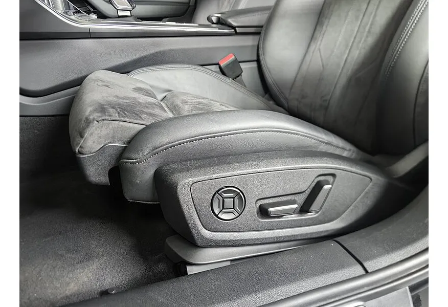 Audi A6 45 TFSI quattro S tronic (245 л.с.) Design Черный в АВИЛОН. Слайд №21