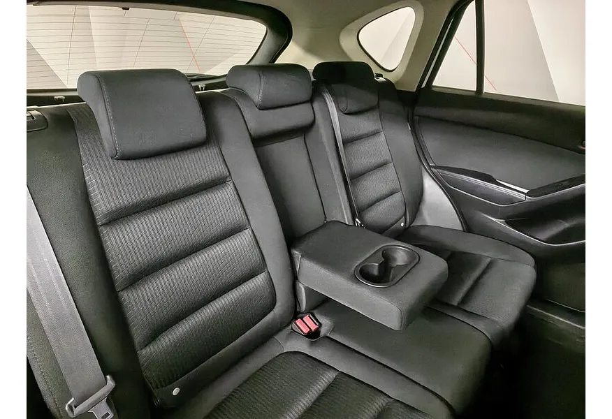 Mazda CX-5 2.0 SKYACTIV AT (150 л.с.) Drive Белый в АВИЛОН. Слайд №17 Mazda CX-5 2.0 SKYACTIV AT (150 л.с.) Drive Белый в АВИЛОН. Слайд №17