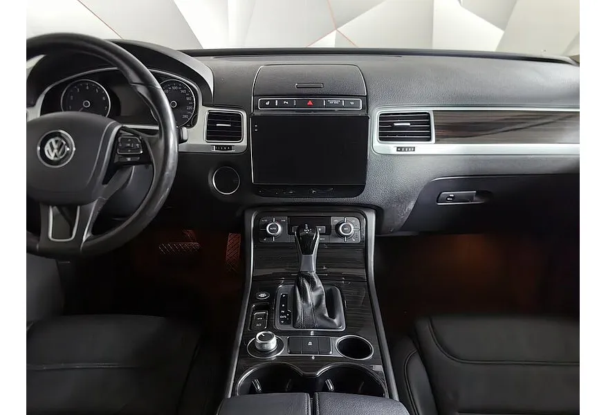 Volkswagen Touareg 3.6 FSI Tiptronic 4Motion (249 л.с.) V6 FSI Черный в АВИЛОН. Слайд №14