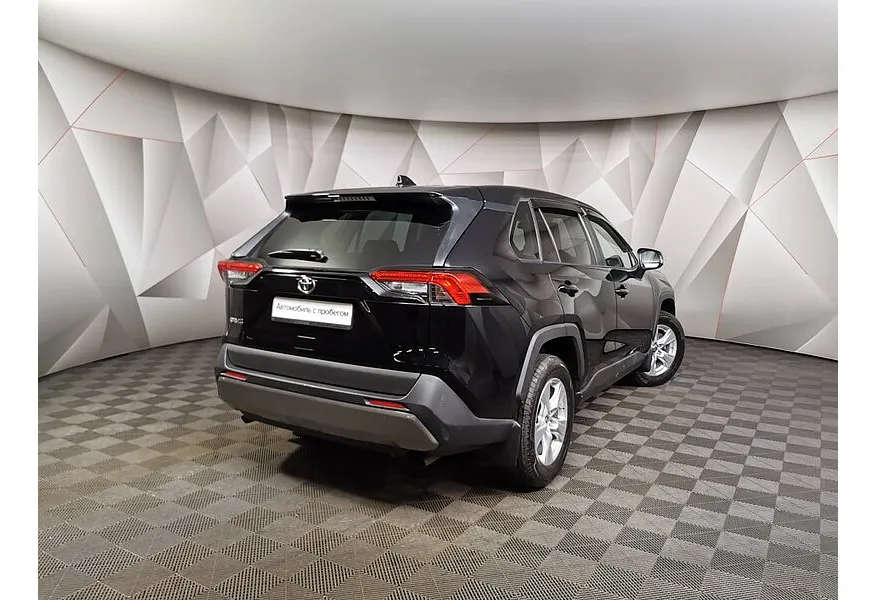 Toyota RAV4 2.0i MT (149 л.с.) Черный в АВИЛОН. Слайд №2