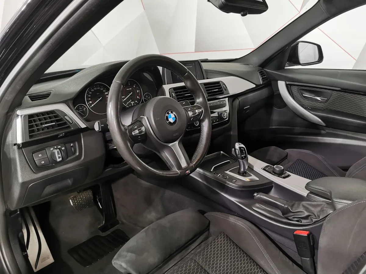 BMW 3 серия 320d AT (190 л.с.) Черный в АВИЛОН. Слайд №12
