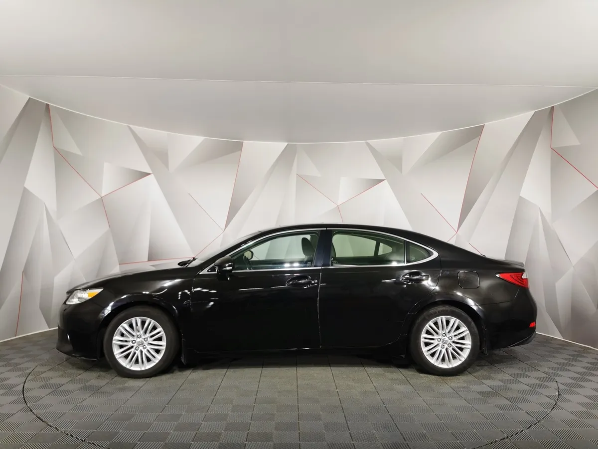 Lexus ES 250 AT (184 л.с.) Comfort Черный в АВИЛОН. Слайд №5