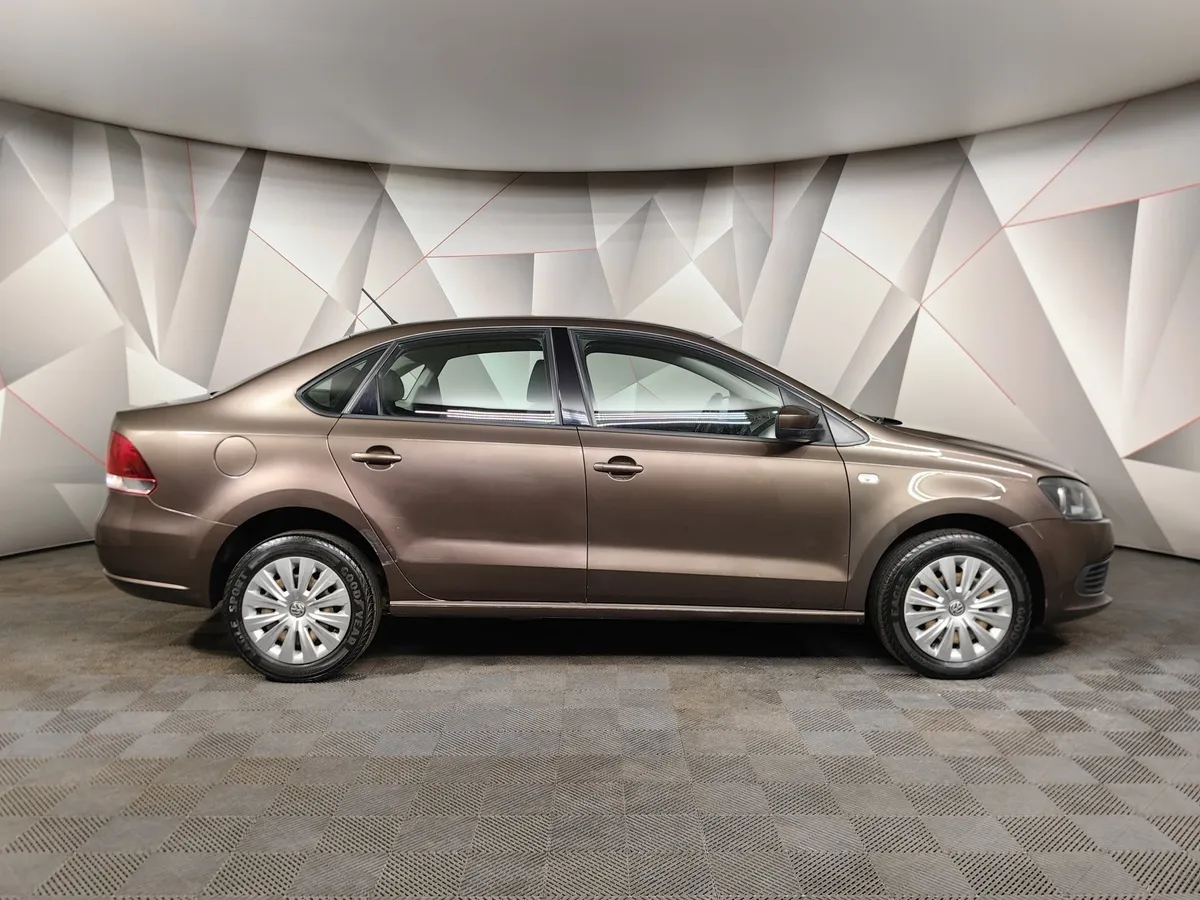 Volkswagen Polo 1.6 Tiptronic (105 л.с.) Comfortline Коричневый в АВИЛОН. Слайд №6