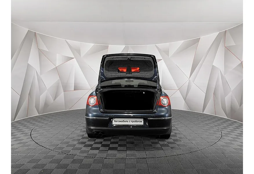 Volkswagen Passat 1.8 TSI AT (160 л.с.) Синий в АВИЛОН. Слайд №12