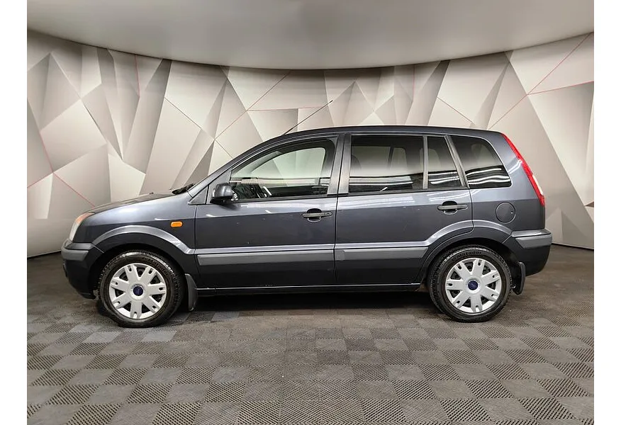 Ford Fusion 1.4 MT (80 л.с.) Core Серый в АВИЛОН. Слайд №3